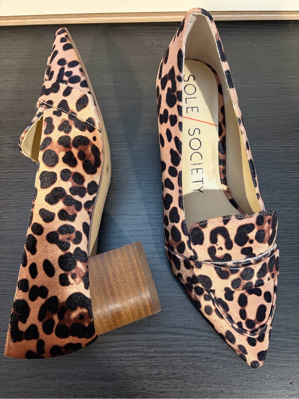 Sole Society Brown Multi Velvet Leopard Shoes – Size 7.5 M – NEW
